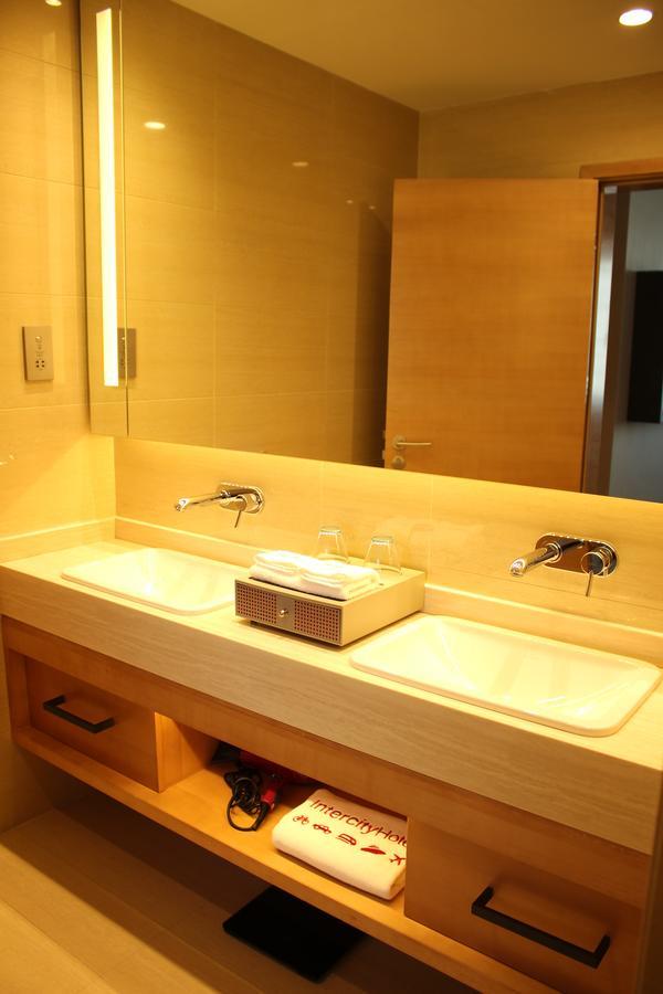 Intercity Hotel Qingdao Zewnętrze zdjęcie