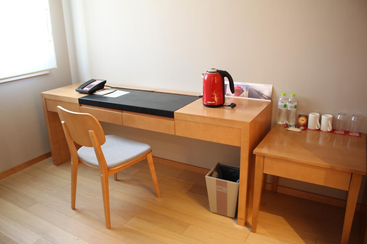 Intercity Hotel Qingdao Zewnętrze zdjęcie