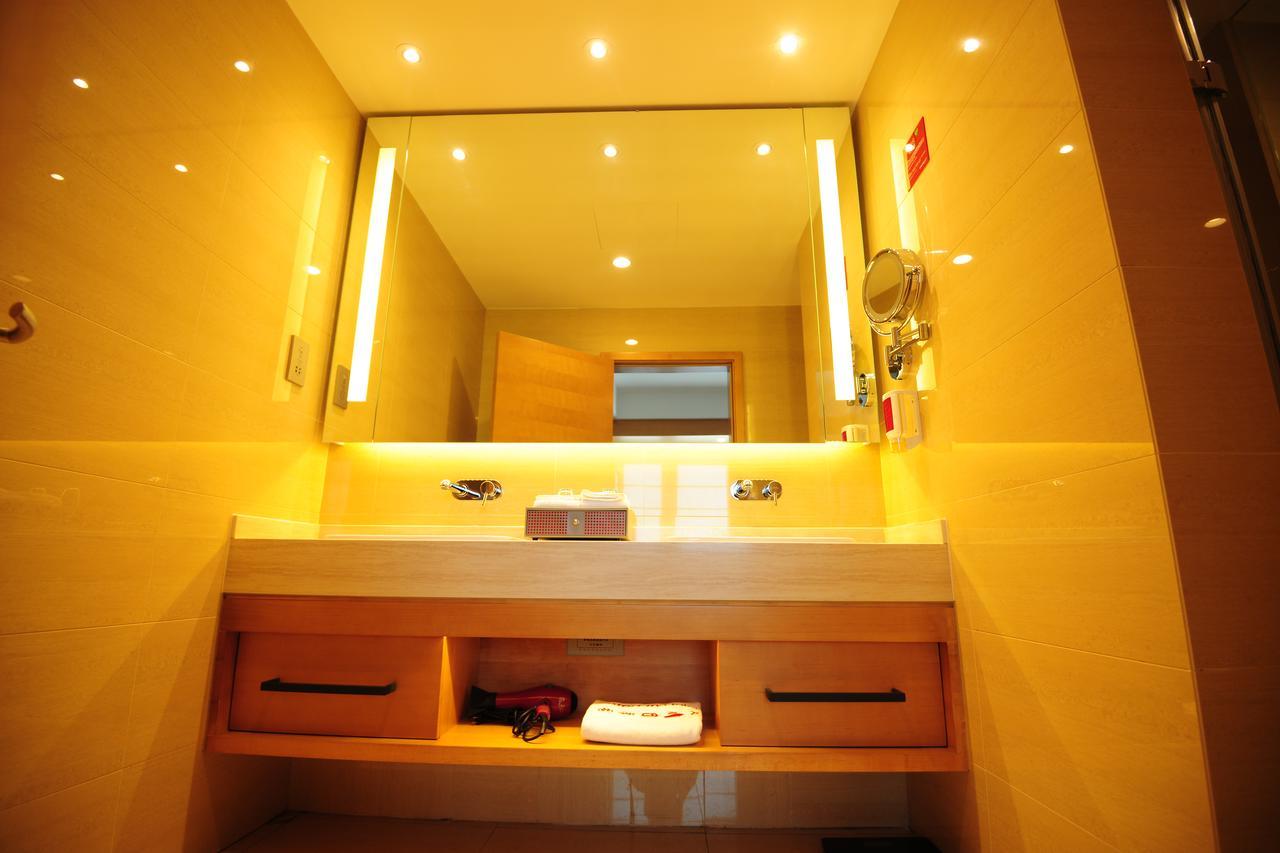 Intercity Hotel Qingdao Zewnętrze zdjęcie